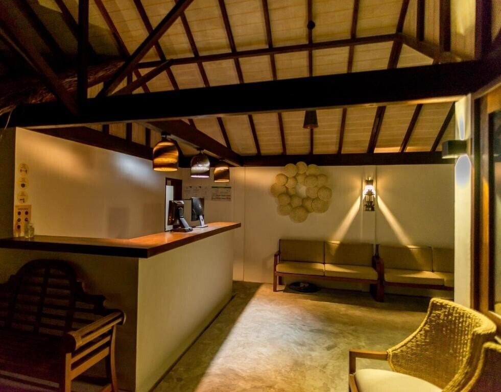 Картинка Premier Beach Hotel Gulhi 4*