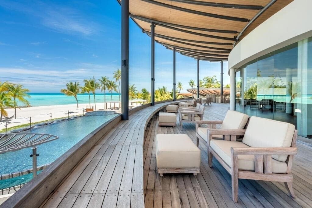 Фото Madifushi Private Island 5*