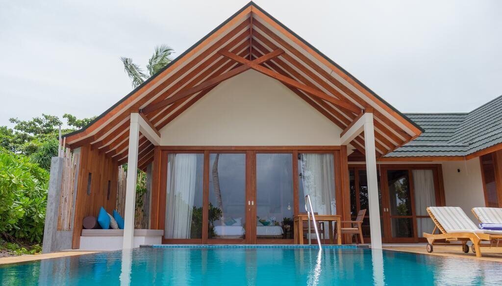 Фотография Furaveri Island Resort 5*