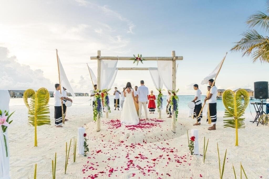 Фото You & Me By Cocoon Maldives 5*