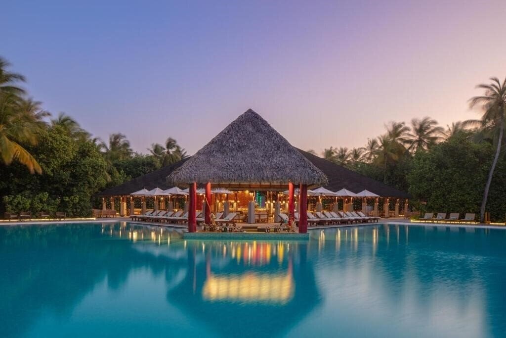 Фотография Adaaran Select Meedhupparu 4*