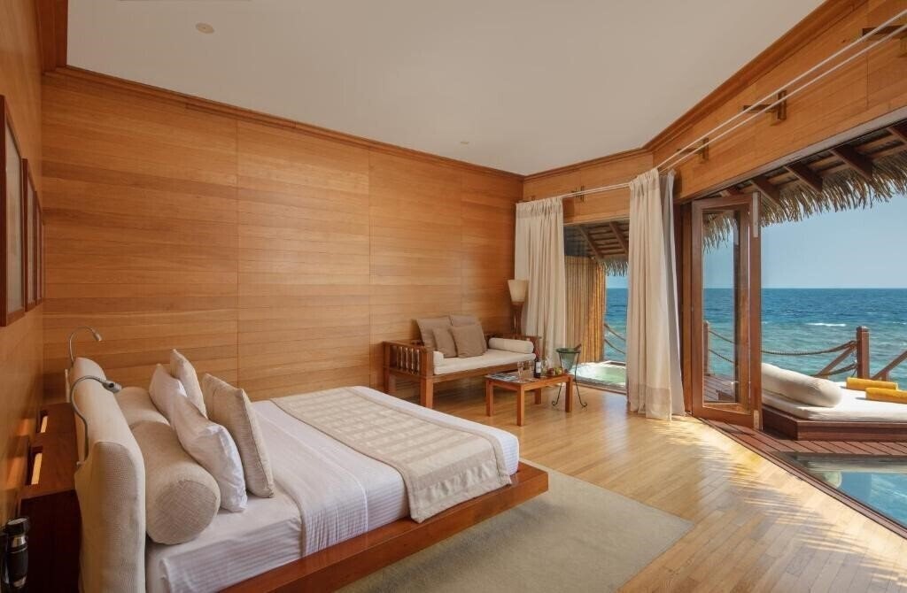 Изображение Adaaran Select Meedhupparu 4*