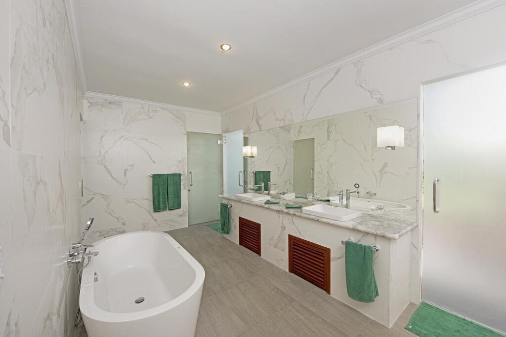 Картинка Thulhaagiri Island Resort 4*