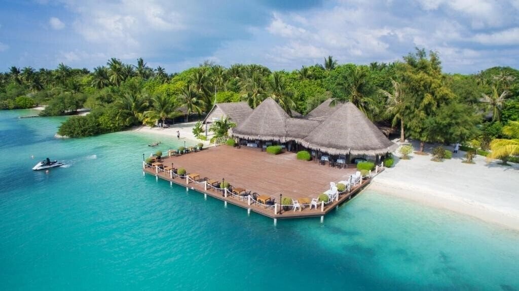 Изображение Adaaran Prestige Ocean Villas Hundhuran Fushi 4*
