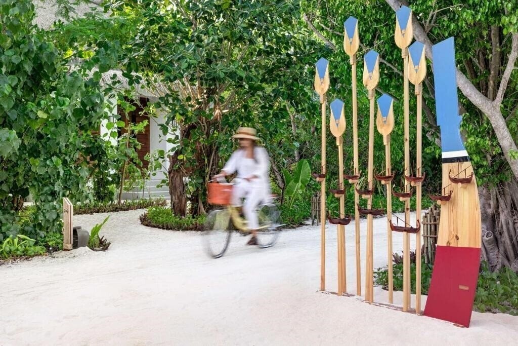 Изображение Hilton Maldives Amingiri Resort & SPA 5*