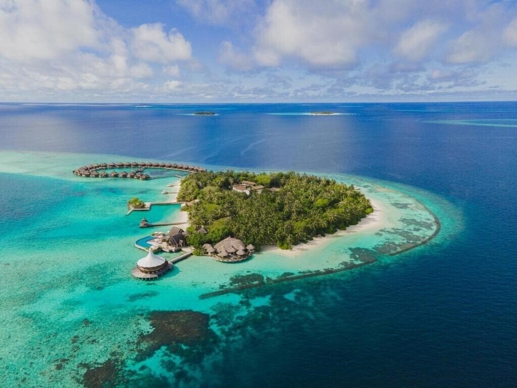 Отель Baros Maldives 5*