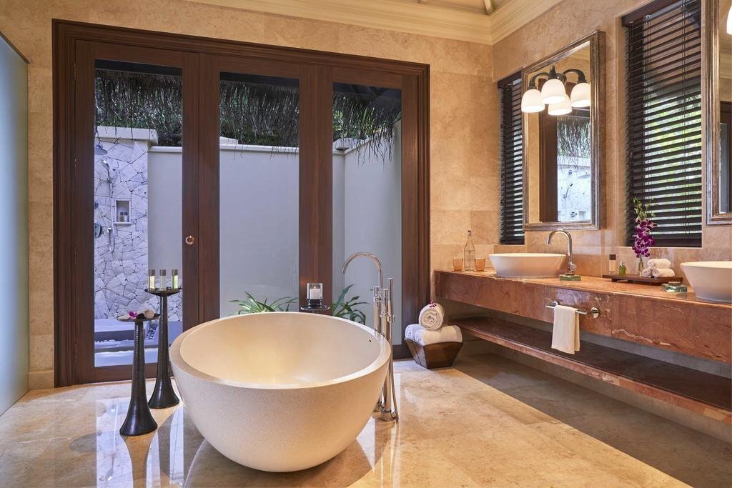 Изображение Taj Exotica Resort & SPA 5*