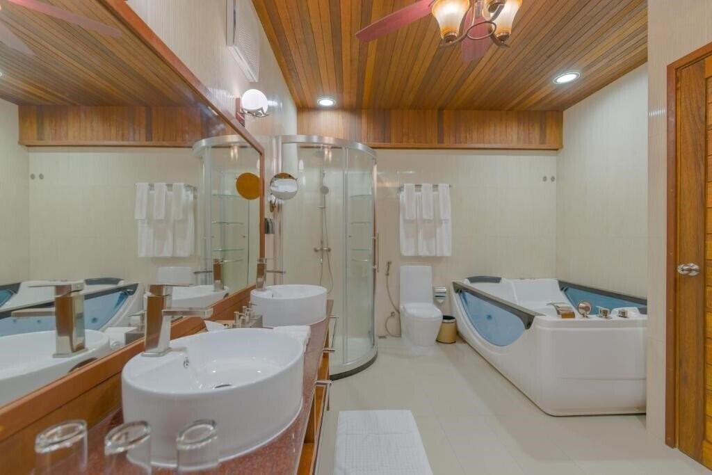 Фотография Araamu Holidays & Spa Guest House 1*