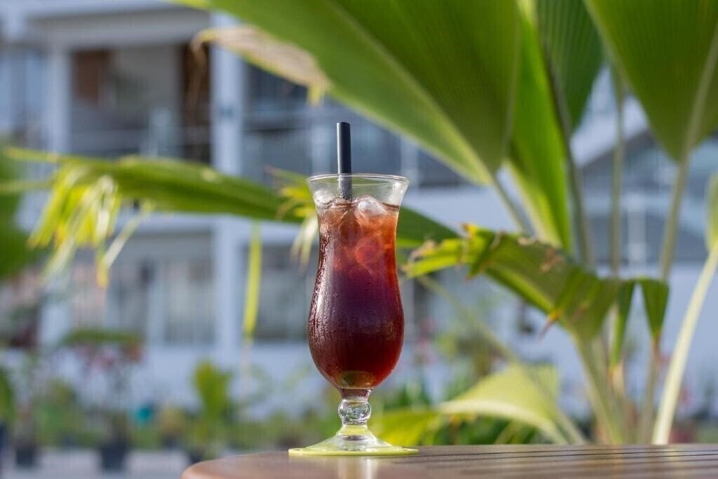 Фотография Reef Edge Thulusdhoo Guest House гостиный двор