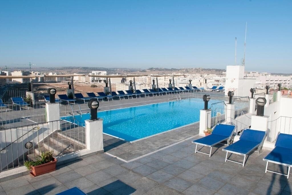 Картинка Santana 4*