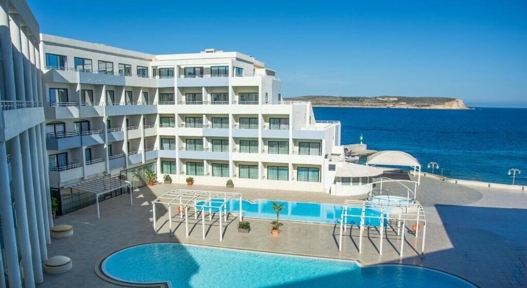 Отель Riviera Resort & SPA 4*