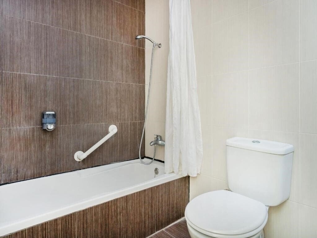 Фотография Qawra Point Holiday Complex 3*