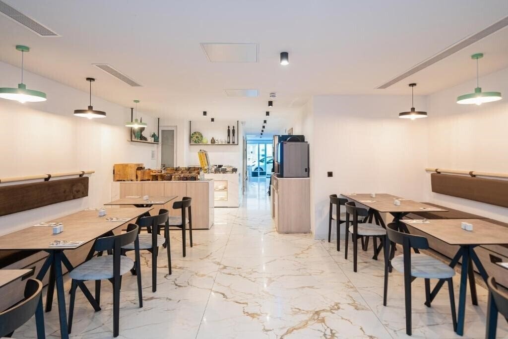 Картинка Scirocco by Melia 2*