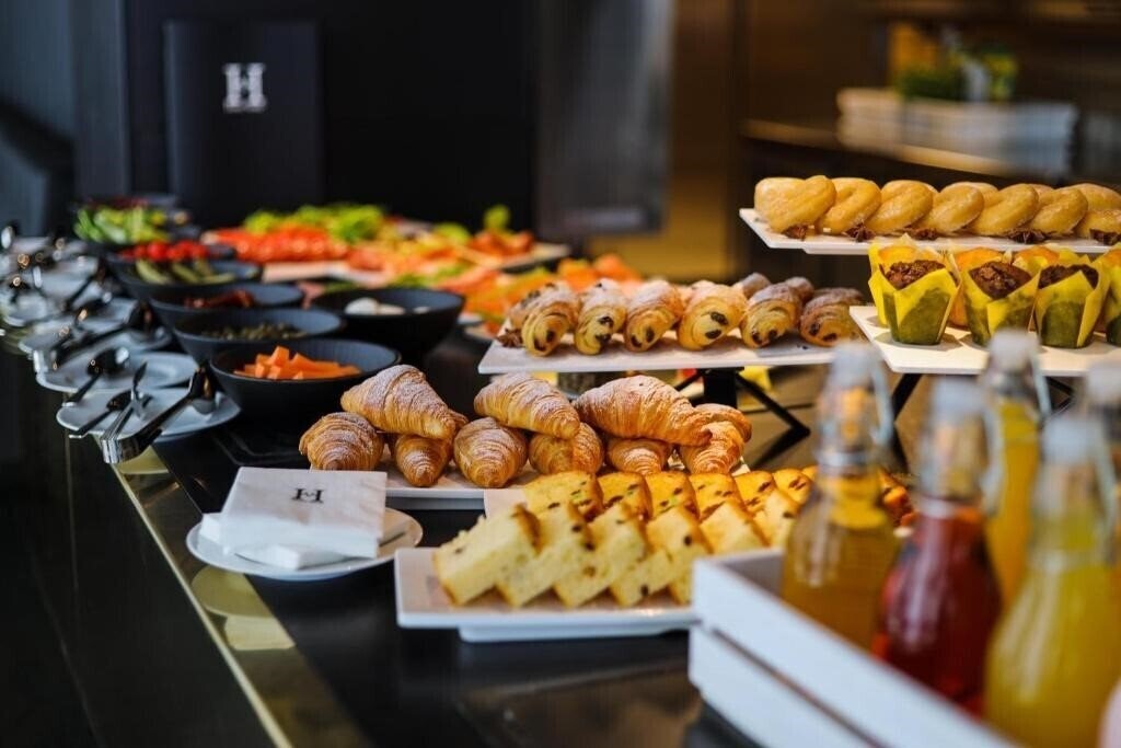 Картинка Milano Due 3*