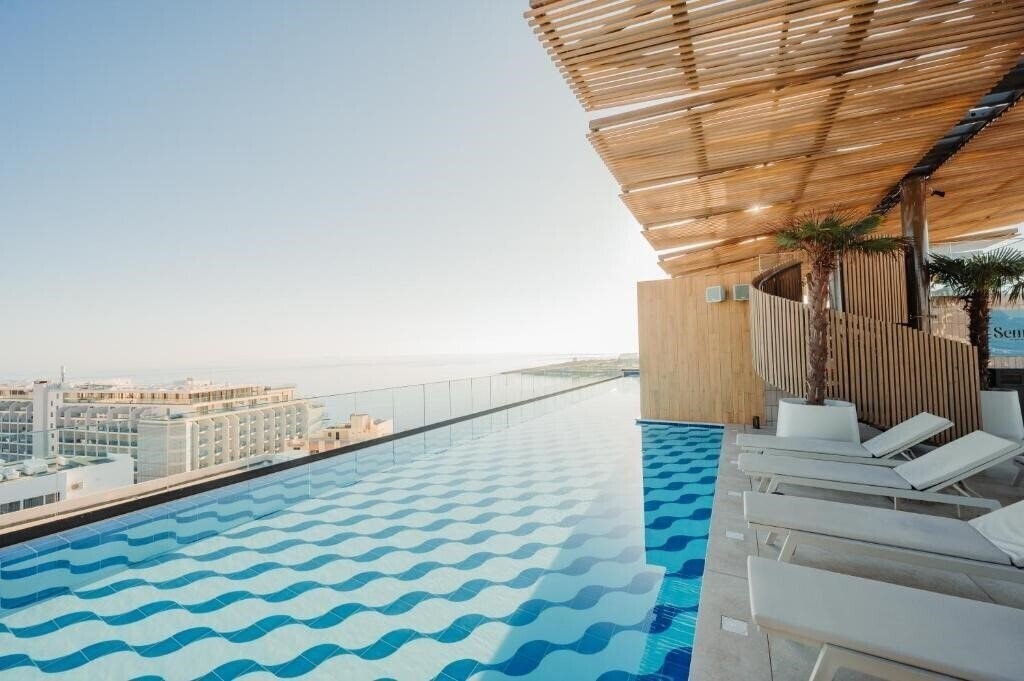 Отель Best Western Premier Malta 4*