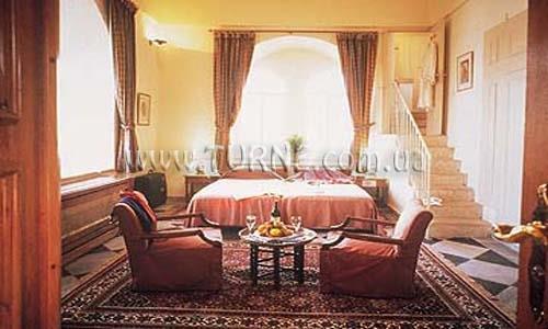 Отель Wassim 4*