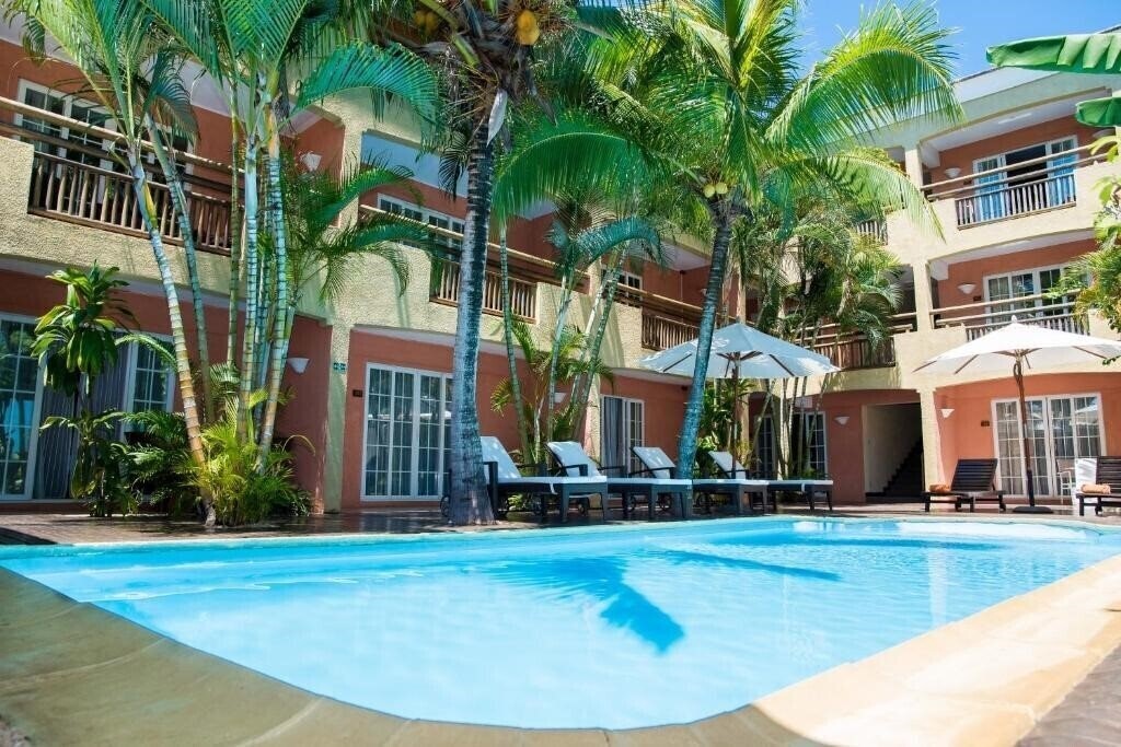 Отель La Margarita Hotel 2*