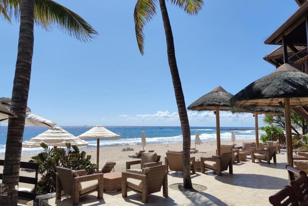 Отель Le Saint Alexis Hotel & Spa 4*