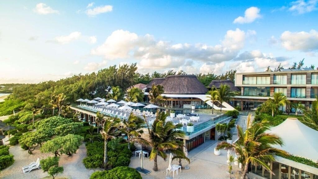 Отель Radisson Blu Poste Lafayette Resort & Spa 4*
