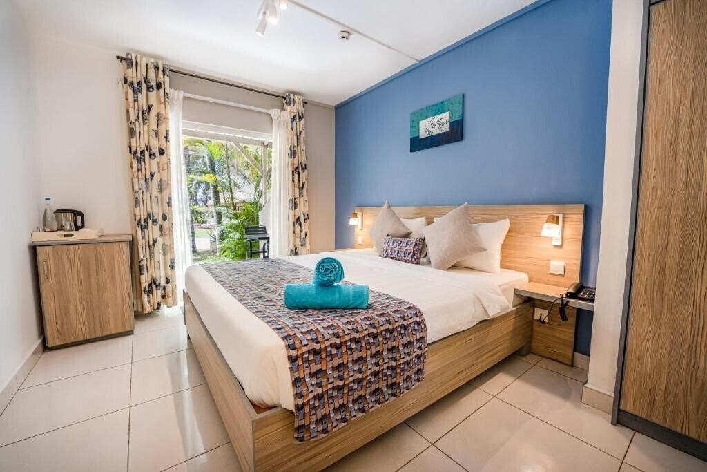 Отель Le Grand Bleu Hotel & SPA 3*