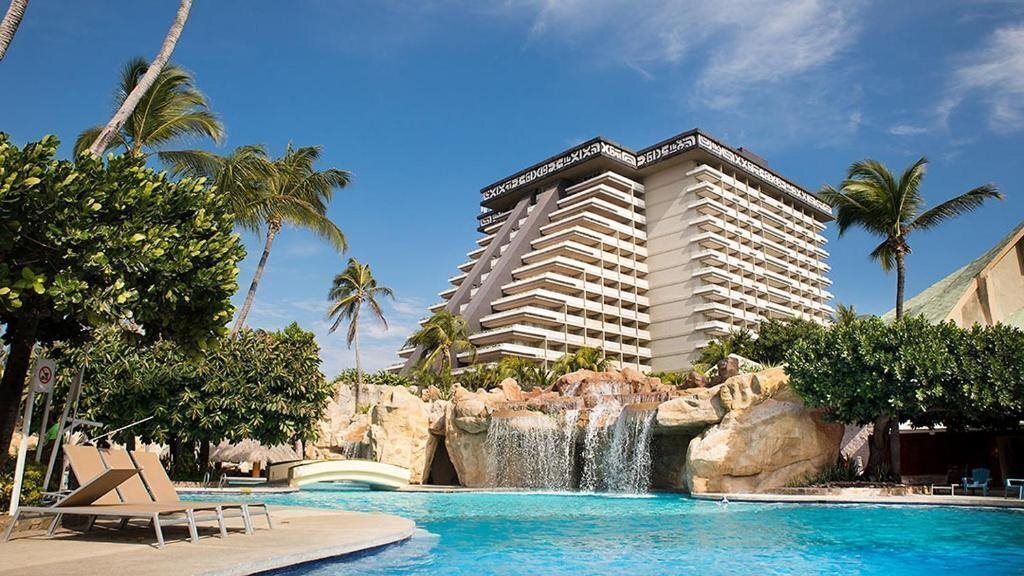 Отель Fairmont Acapulco Princess 5*