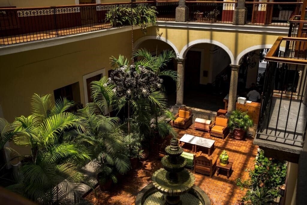 Отель San Francisco Plaza 3*