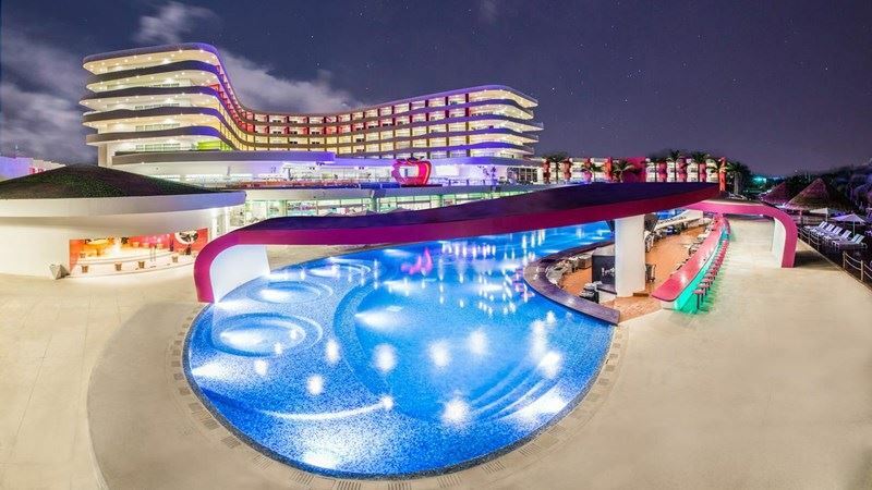 Отель Temptation Resort And SPA Cancun 4*