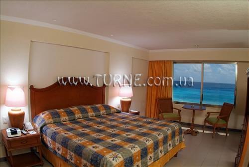 Отель Royal Solaris 4*