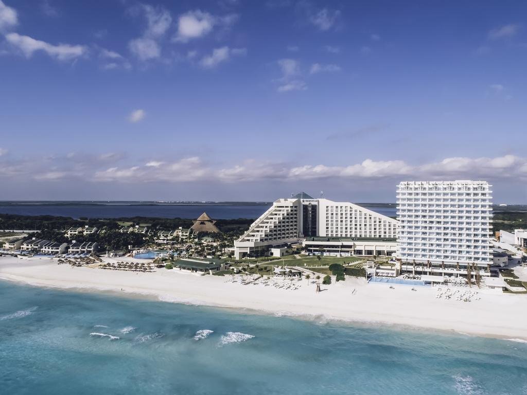 Отель Iberostar Selection Coral Cancun (ex. Iberostar Cancun Selection, Iberostar Cancun Star Prestige) 5*