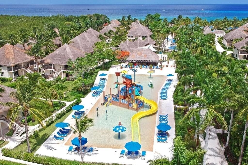 Отель Occidental First Club Allegro Cozumel 4*