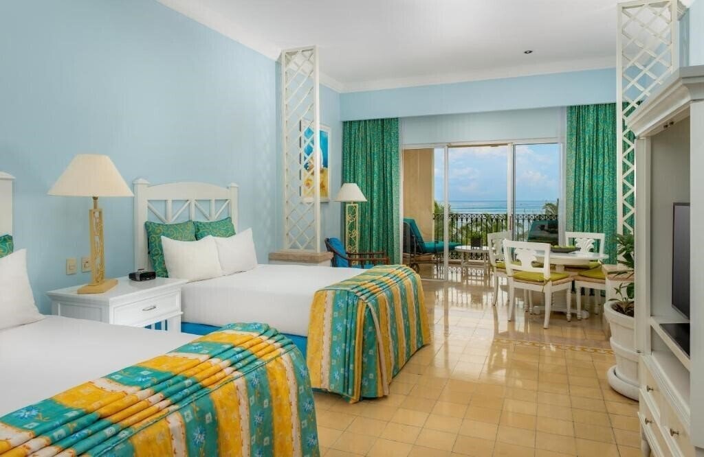 Фото Riu Emerald Bay 5*