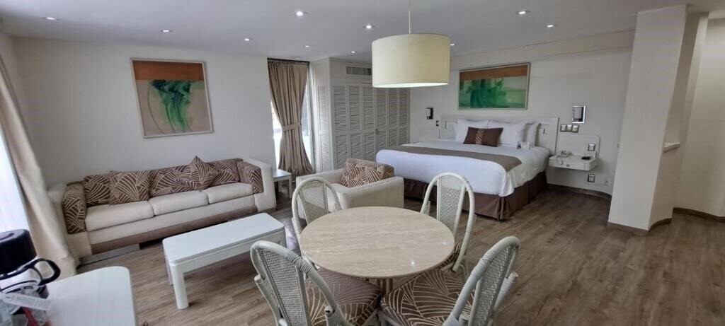 Фотография Century Zona Rosa 3*