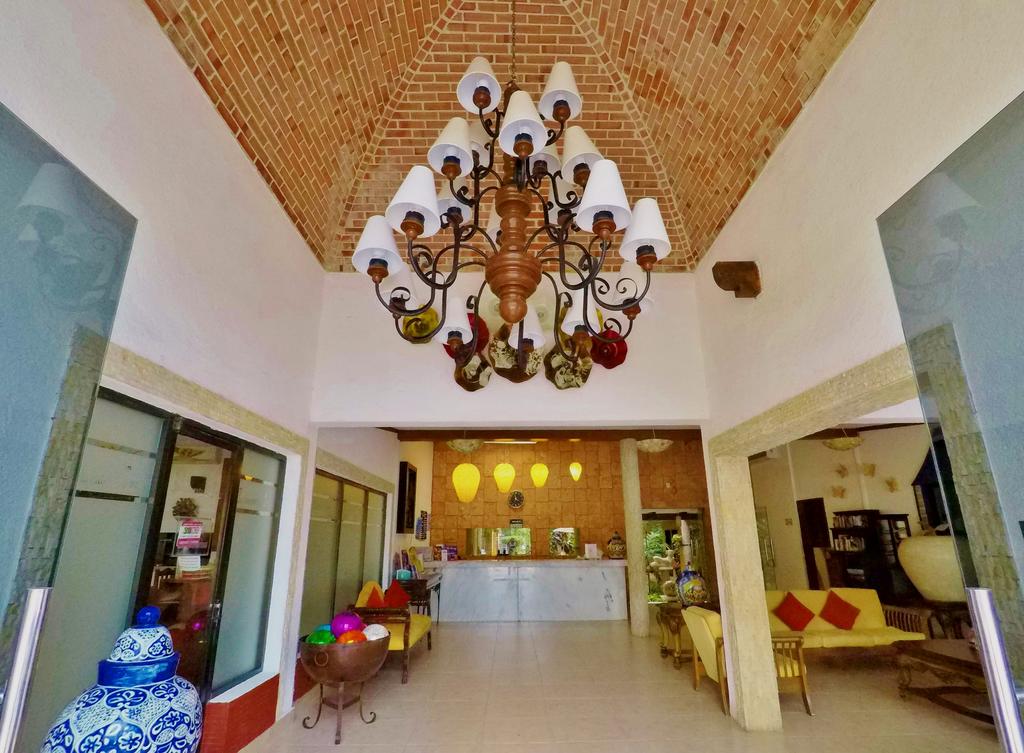 Отель Las Golondrinas Pension 3*