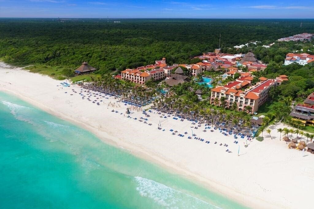 Картинка Sandos Playacar Beach Experience Resort 5*