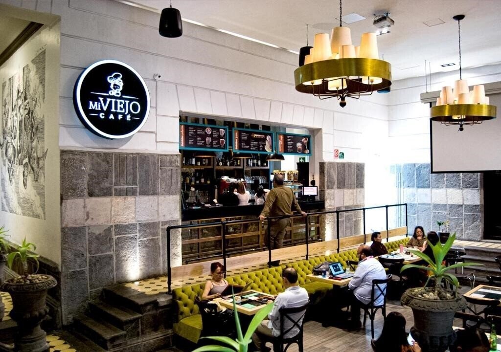 Картинка Ikonik Hotel Puebla 4*