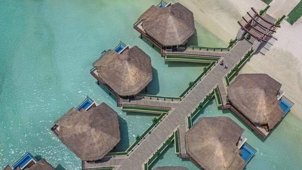 Фото Palafitos Overwater Bungalows, By Karisma 5*