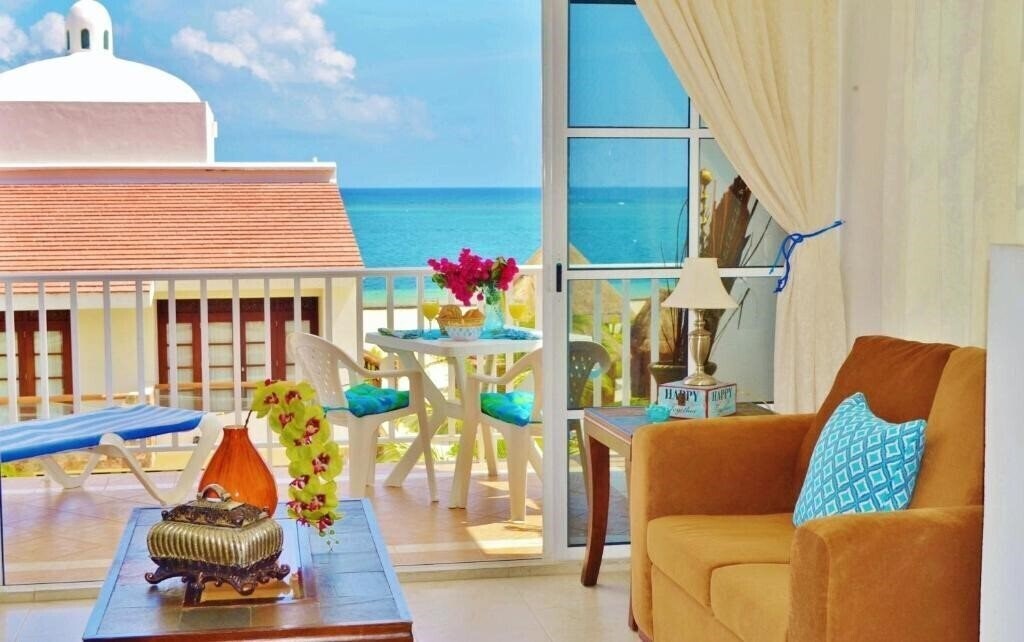 Изображение Corales Suites 3*