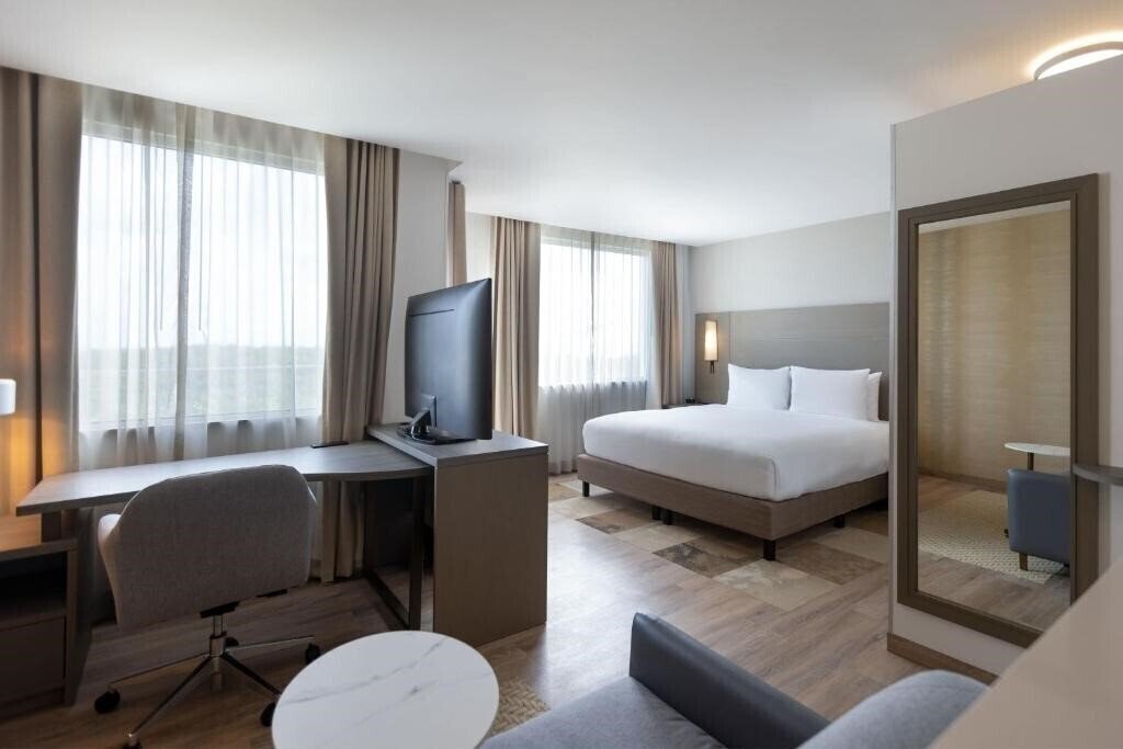 Отель Residence Inn Playa Del Carmen 4*