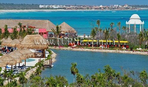 Отель Grand Palladium White Sand Resort & SPA 5*