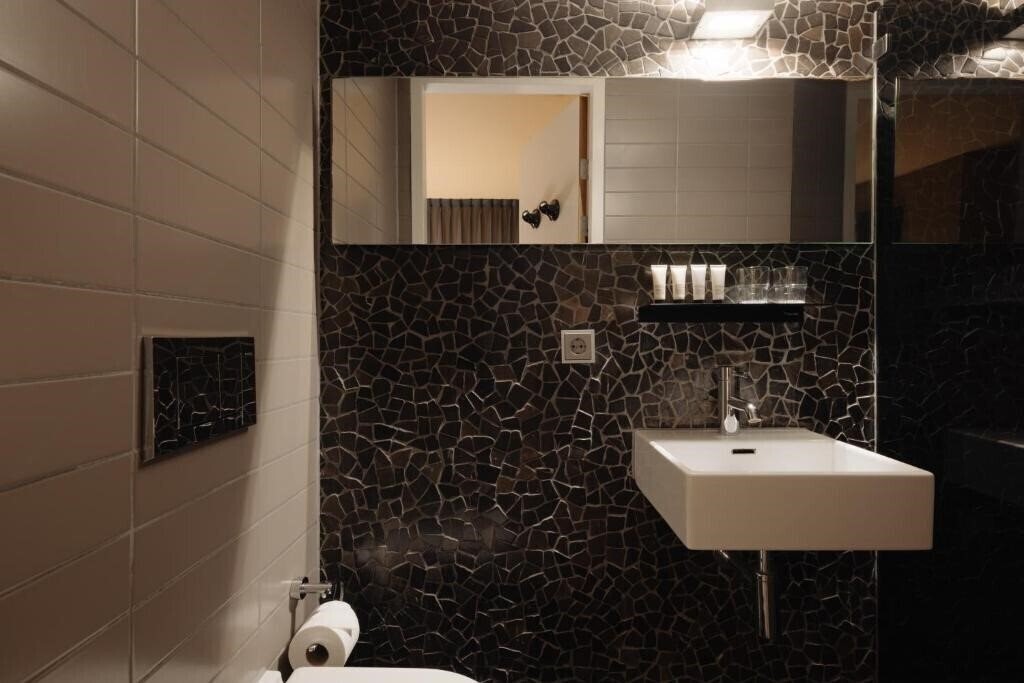 Картинка V Frederiksplein 3*