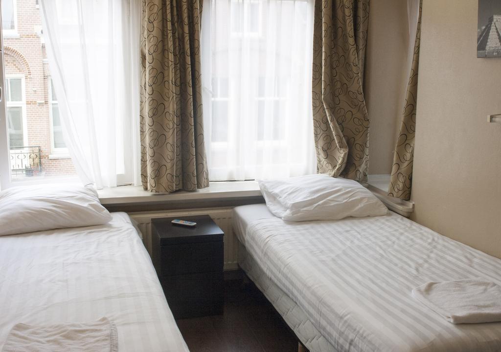 Отель Trianon 2*