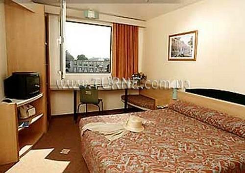 Отель Ibis Utrecht 3*