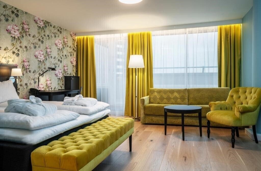 Фото Thon Hotel Slottsparken 3*