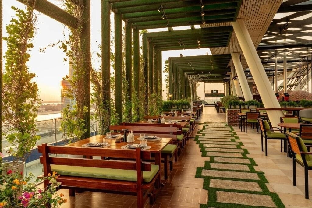Изображение Aloft Abu Dhabi 4*