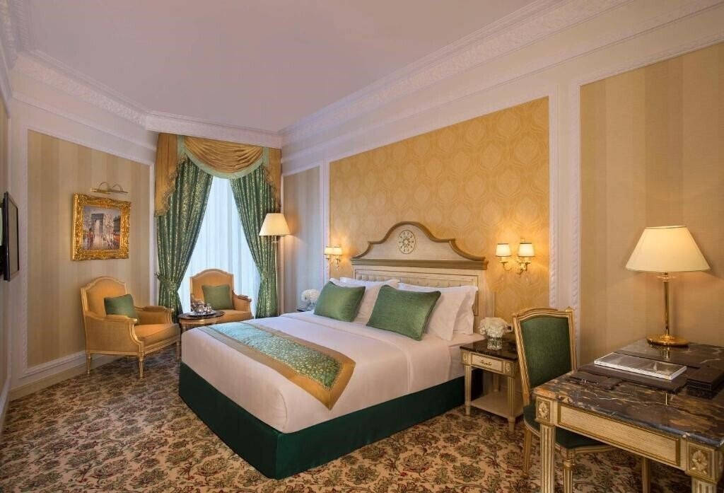 Отель Royal Rose 5*