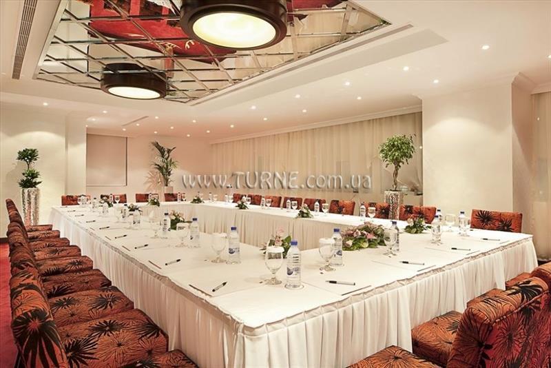 Картинка Swiss Hotel Corniche (ex. Swiss Bel, Royal International) 4*