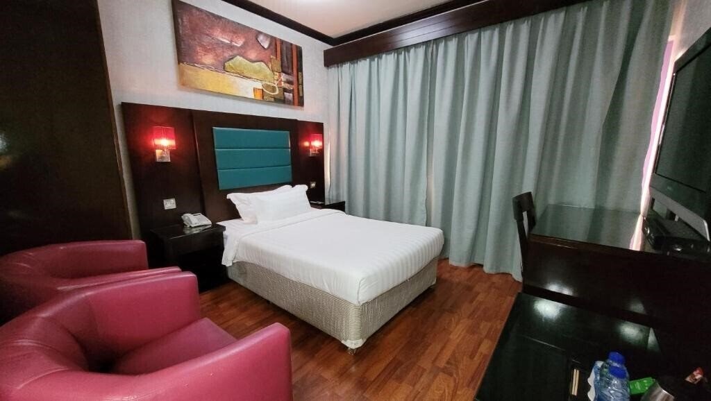 Картинка Strand Hotel, Tourist Club 3*