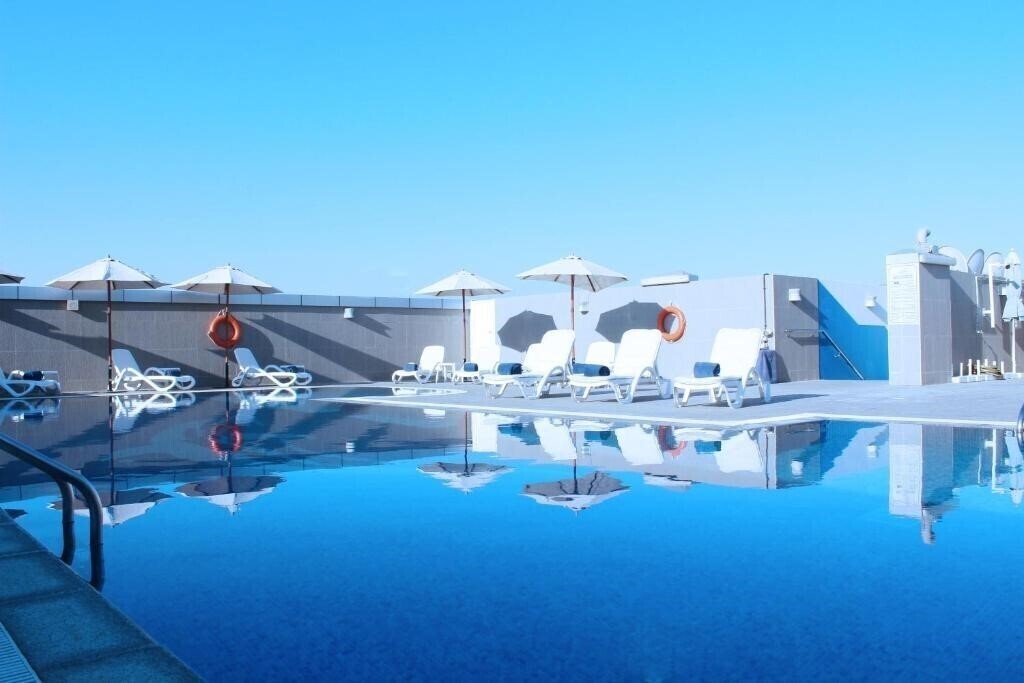 Отель Al Diar Sawa Hotel Apartments 4*