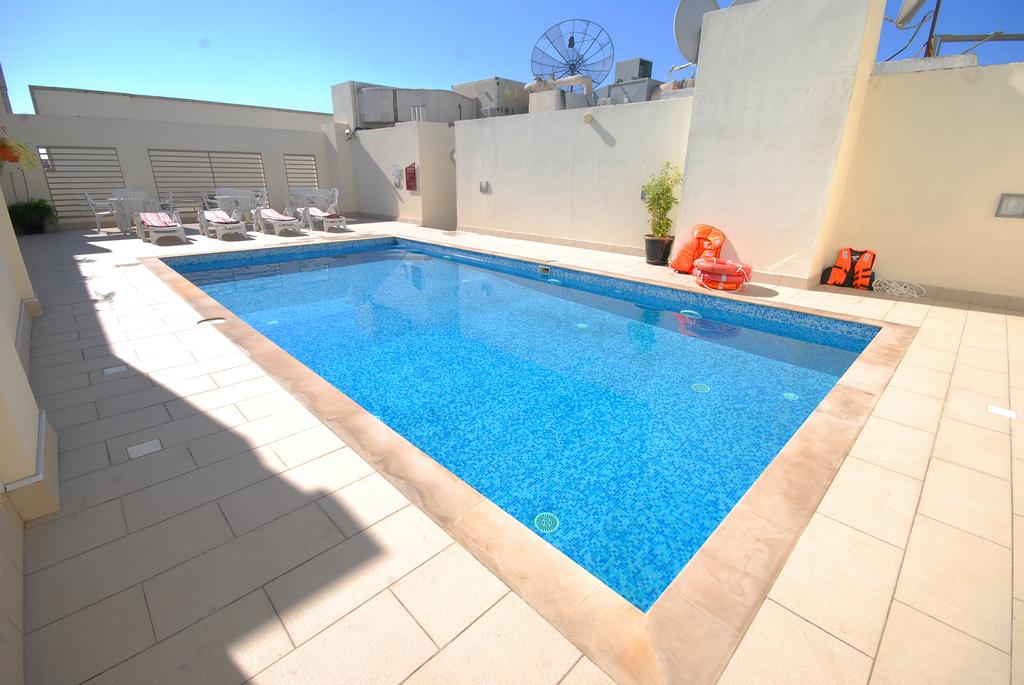 Фото Ramee Rose Hotel Apartments Abu Dhabi 1*