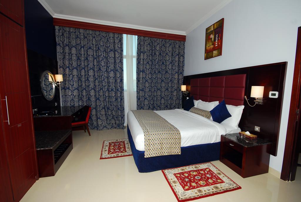 Изображение Ramee Rose Hotel Apartments Abu Dhabi 1*